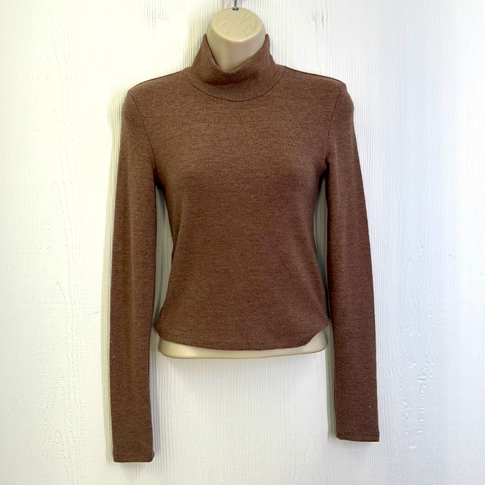 Zara - Soft Brown Long Sleeve Soft Polyester Turtleneck Crop  Size Small